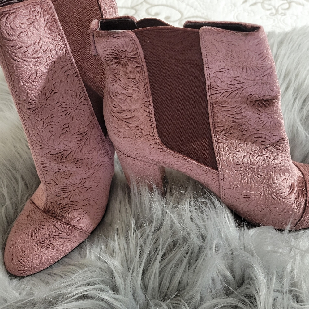 New Sam Edelman Embossed Booties
